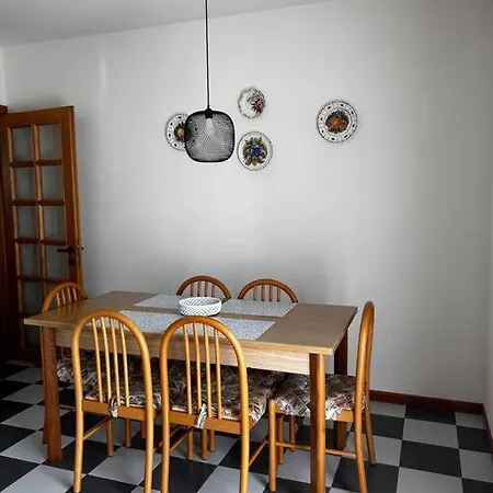 公寓 Near Town Centre And - Le Colombe
